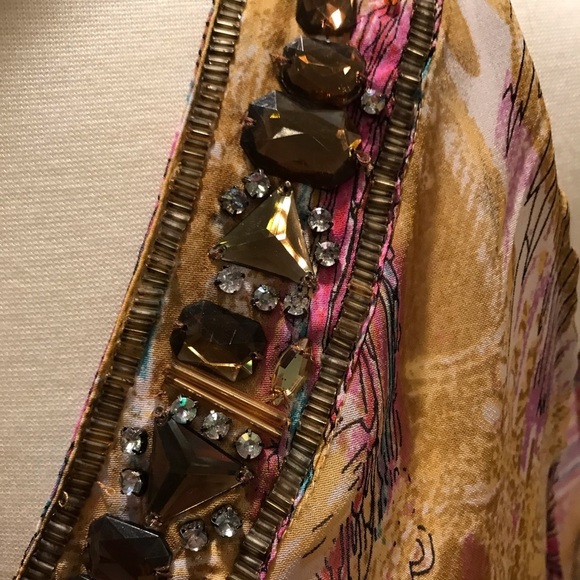 Jeweled Tank Top - Picture 2 of 3